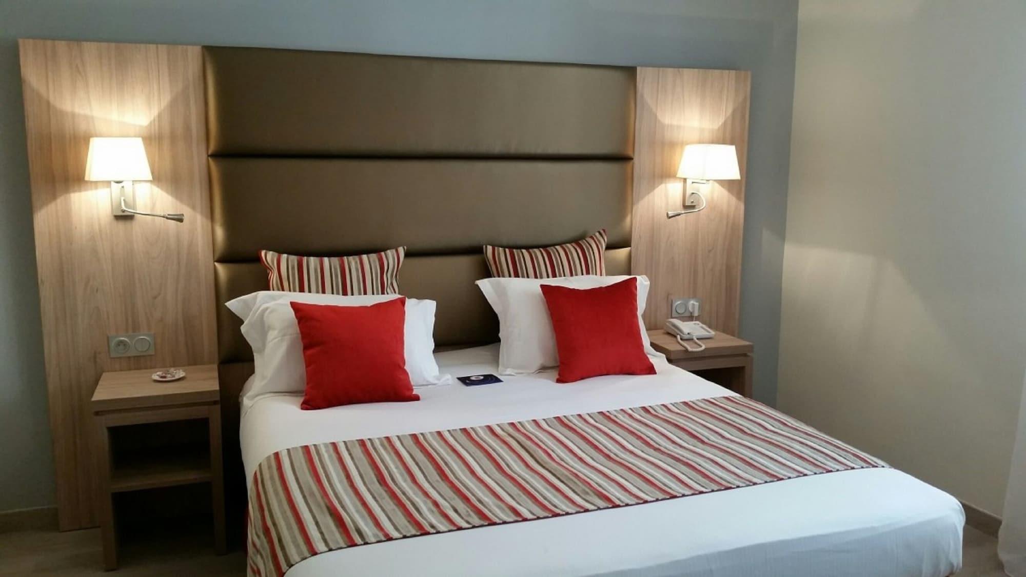 Hotel Mireille 아흘르 외부 사진