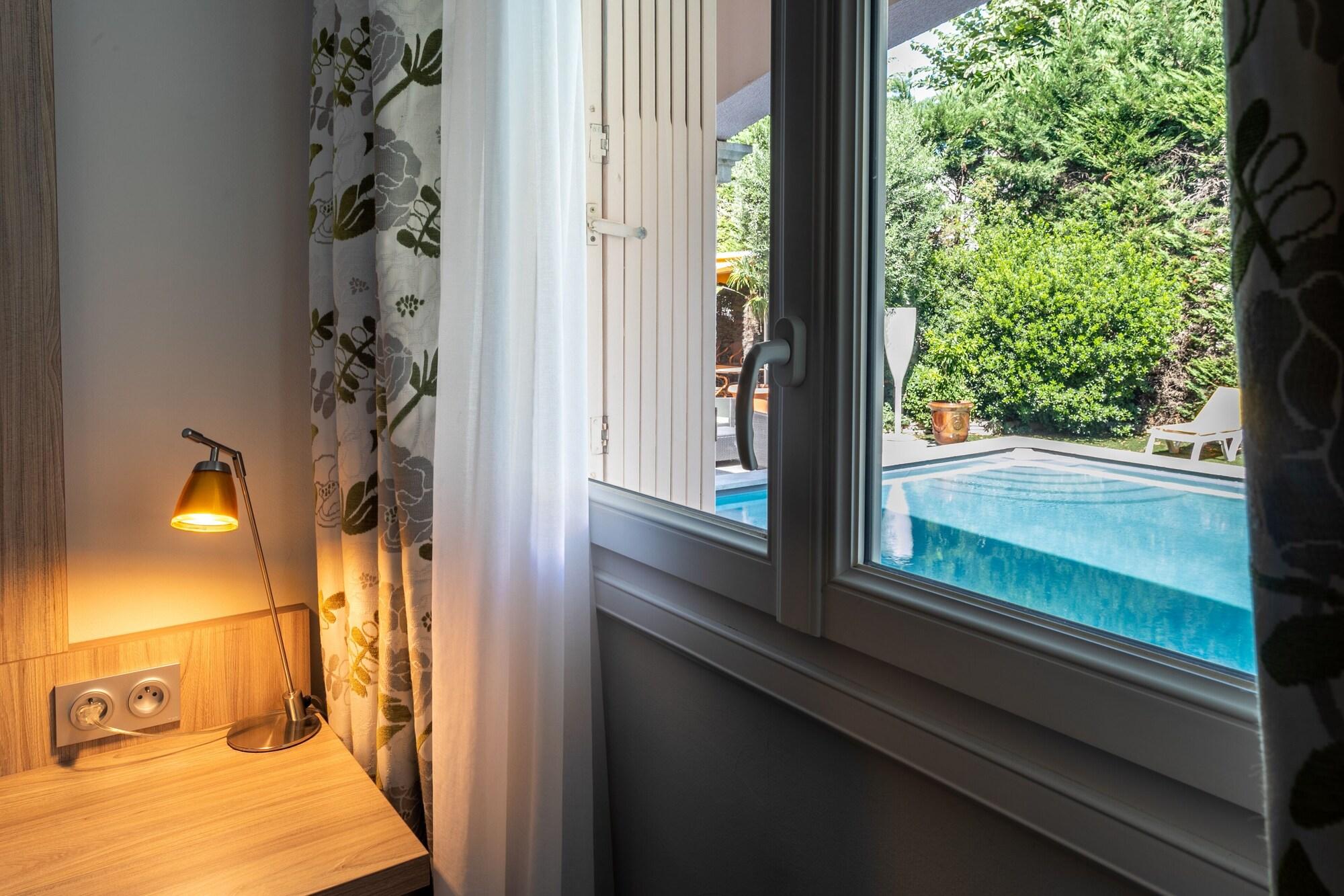 Hotel Mireille 아흘르 외부 사진